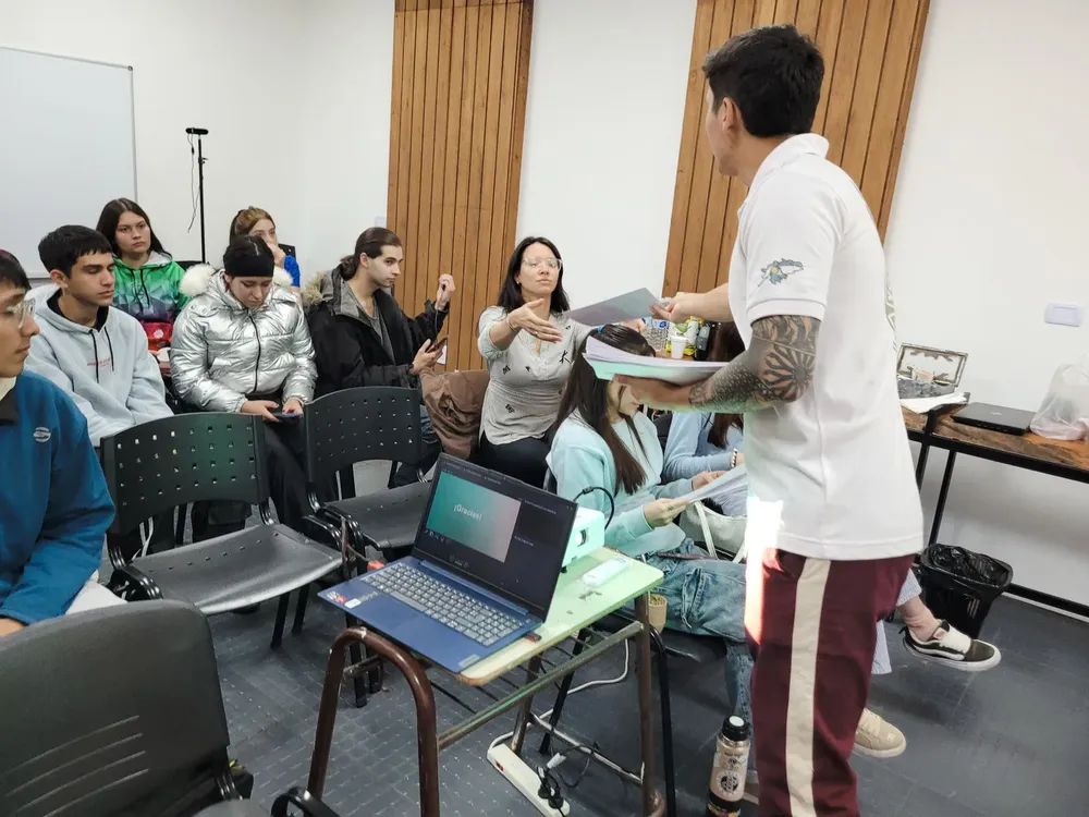 WhatsApp Image 2025-04-12 at 13.41.52(1)