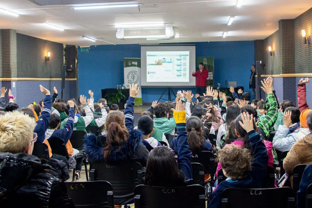 WhatsApp Image 2025-05-29 at 13.04.01 (1)