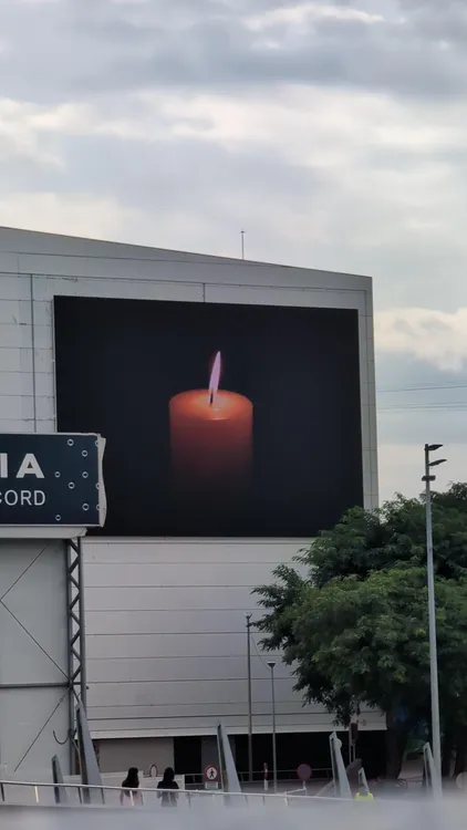 MIles de pantallas ensayarán la paz en la penísula ibérica este lunes