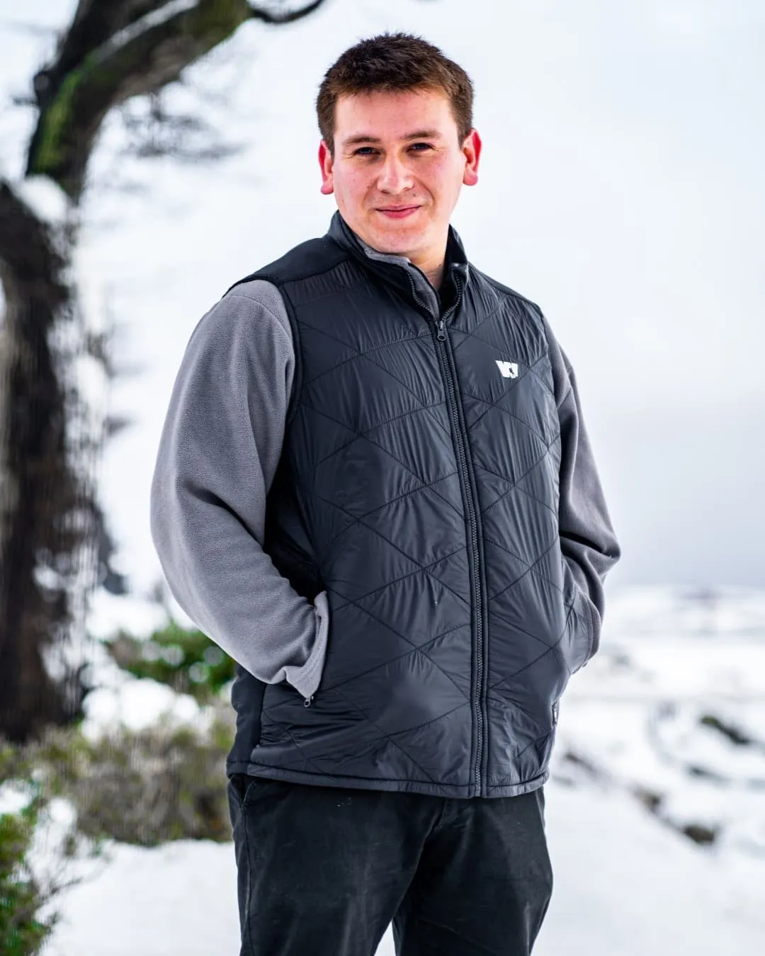 ¡Descubrí el Chaleco Wanderwarm con Calor Integrado! 😎😉 ¿Quieres mantenerte caliente y cómodo en cualquier aventura o día frío Nuestro chaleco Wanderwarm es la solución perfecta.  (2)