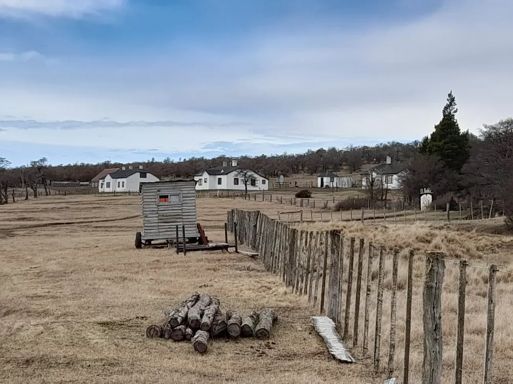 WhatsApp Image 2025-12-09 at 20.58.22 (2)