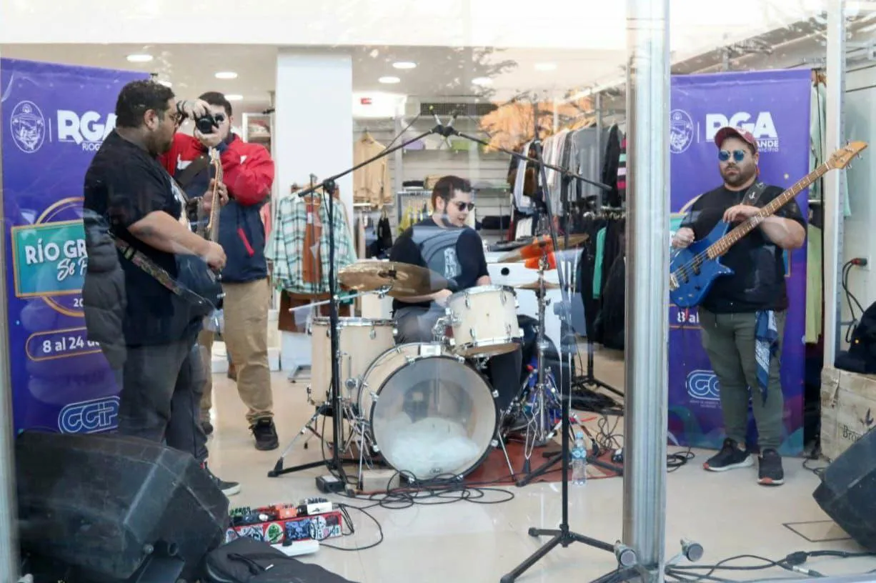 WhatsApp Image 2025-06-15 at 18.23.32 (1)