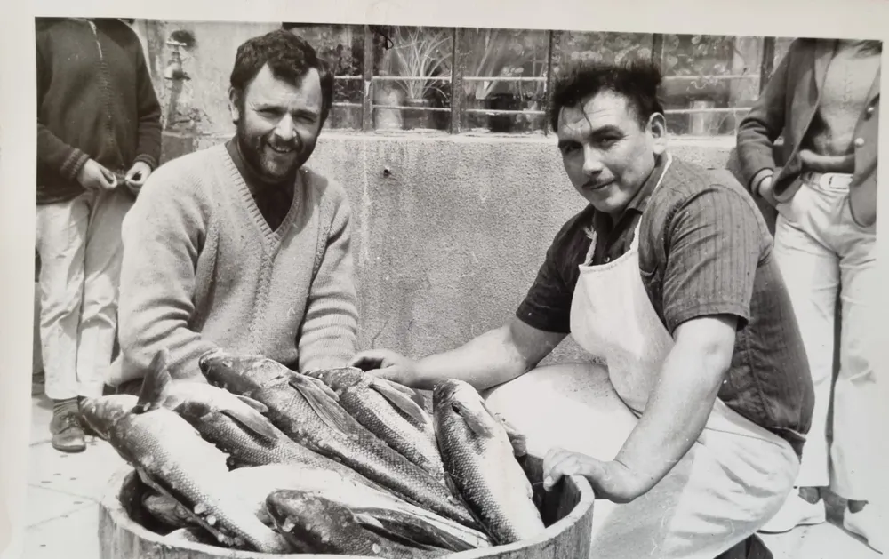 5- Venta de pescados en Río Grande - Museo Histórico y de Ciencias Naturales Monseñor Fagnano