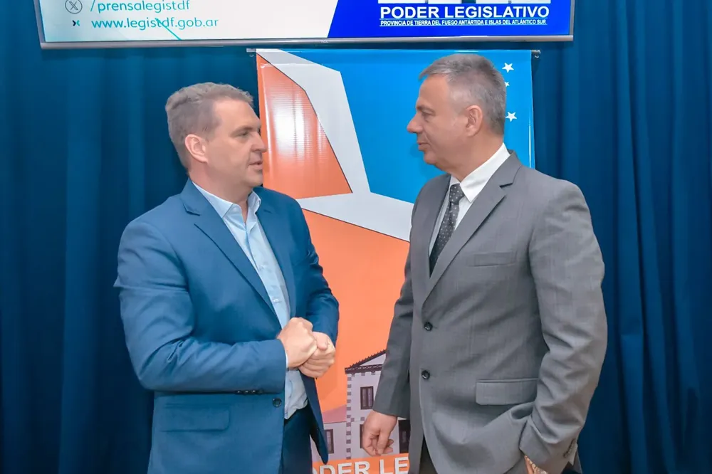 WhatsApp Image 2025-12-15 at 22.53.13