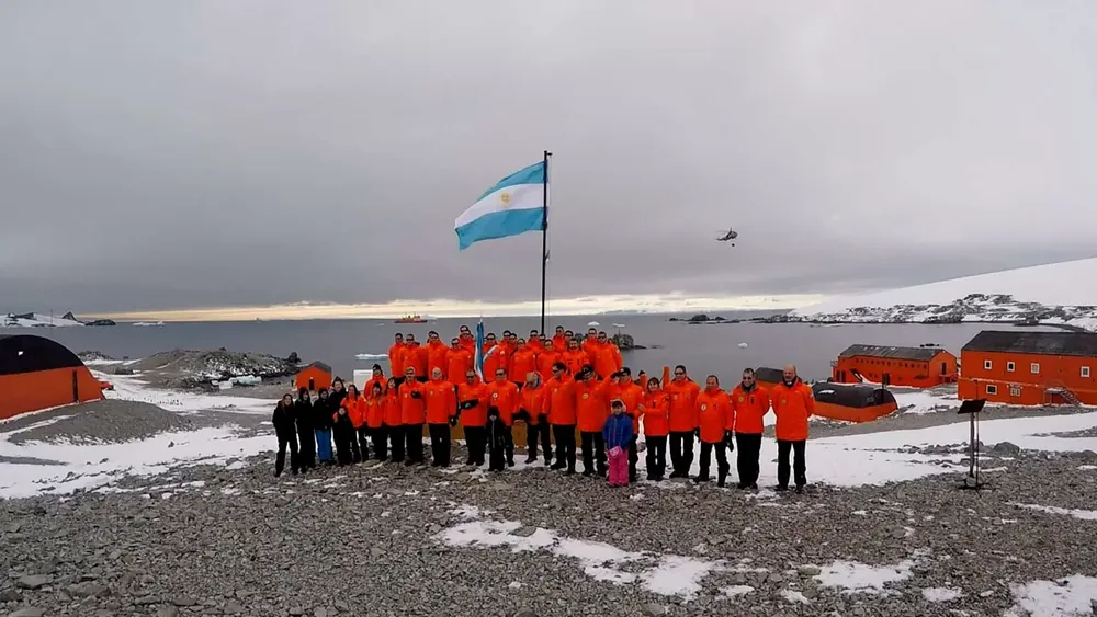 base-esperanza-antartida-argentina