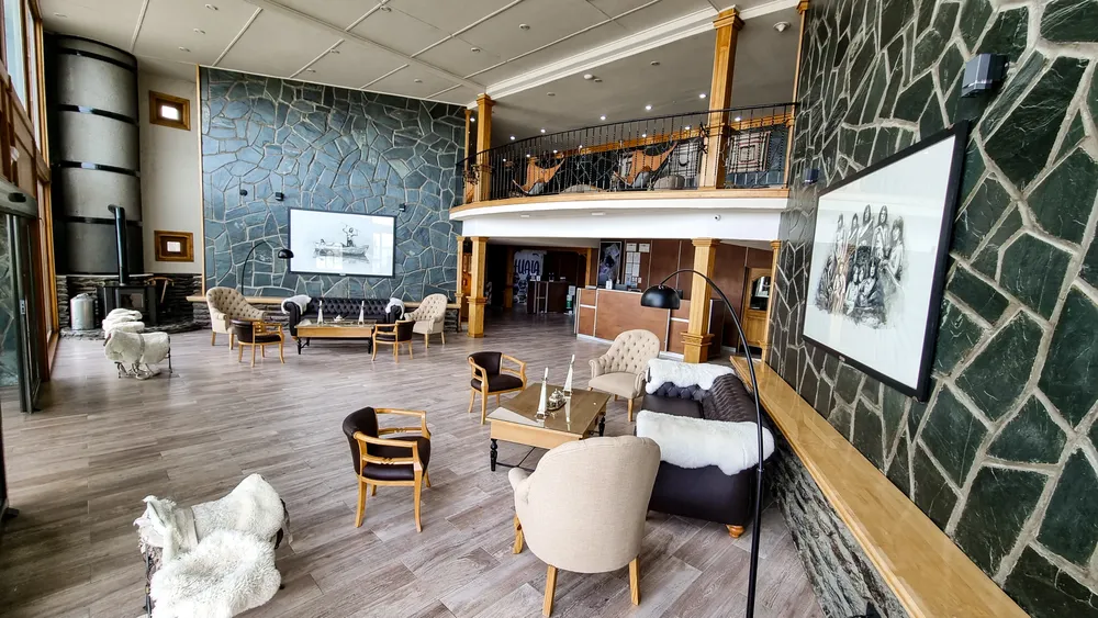 Los Yámanas_Lobby y Exterior_-4