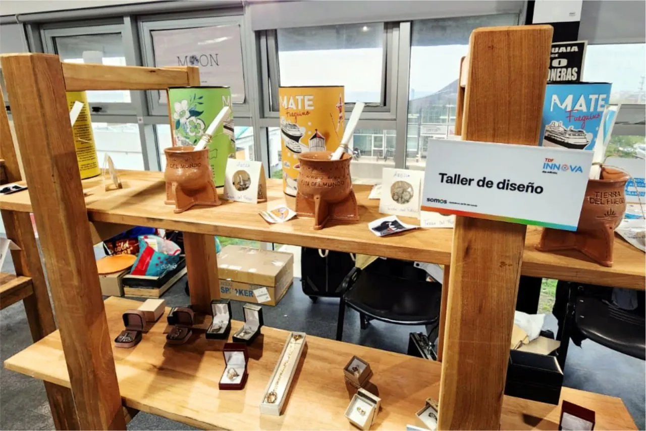 photo_4938567570236223223_y