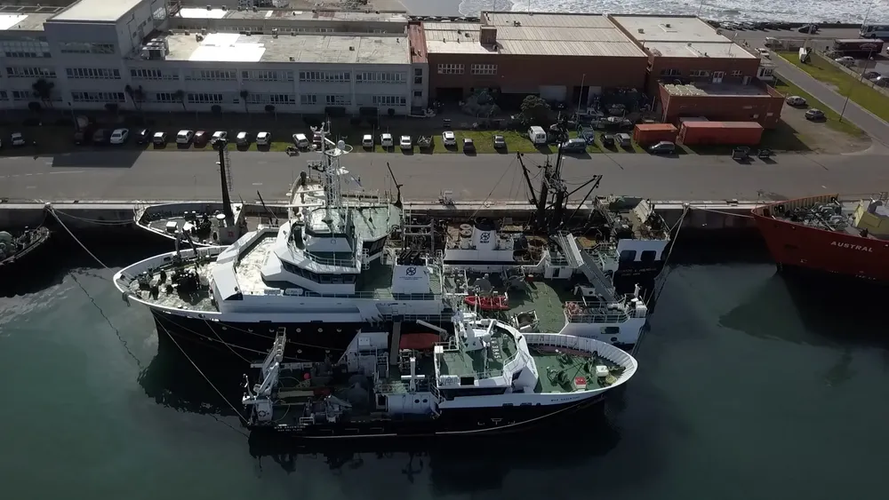 inidep_buques.mp4_.00_00_13_16.imagen_fija001