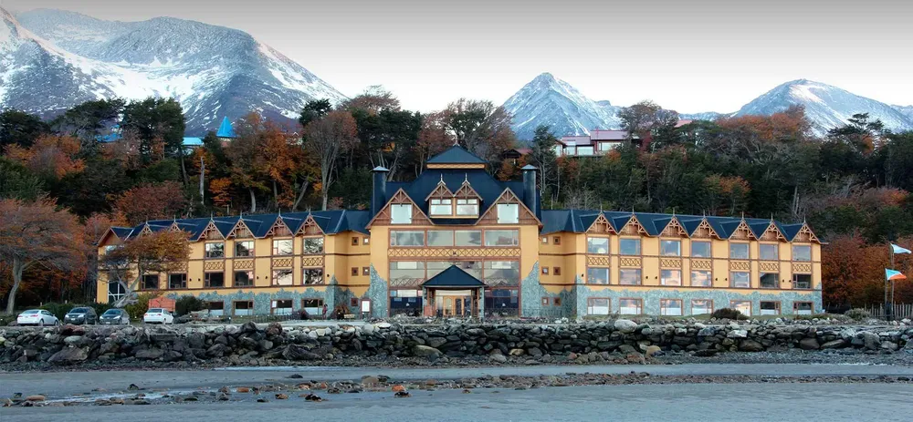 hotel los yamanas panoramica