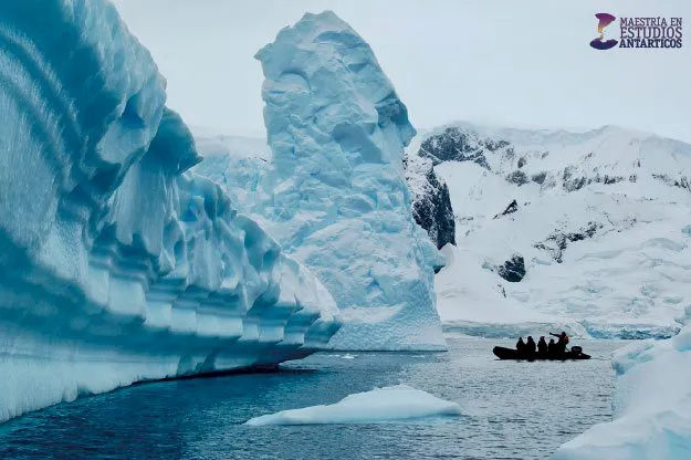 posgrado_que_significa_ser_puerta_de_entrada_al_continente_blanco_1739983101