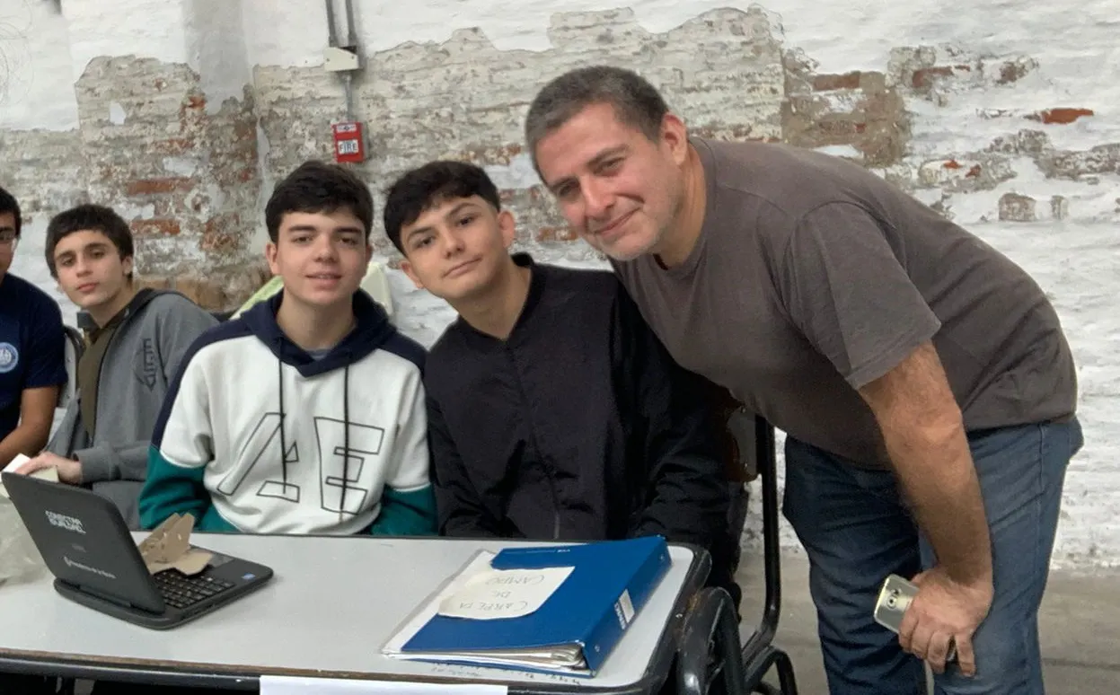 WhatsApp Image 2025-12-16 at 21.27.20