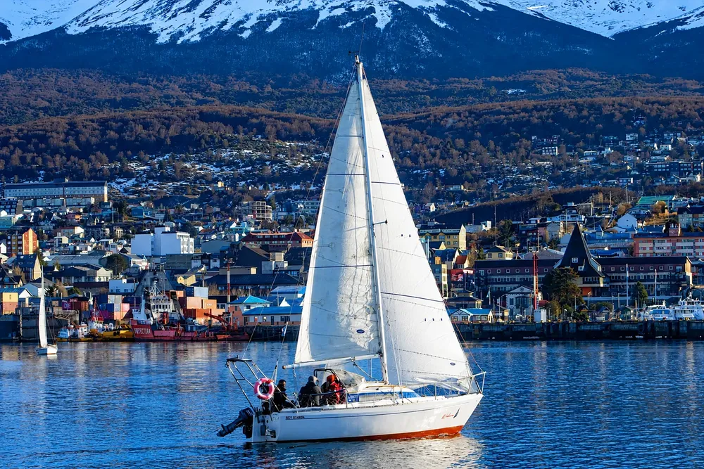 Foto regata por el 215 aniversario de prefectura
